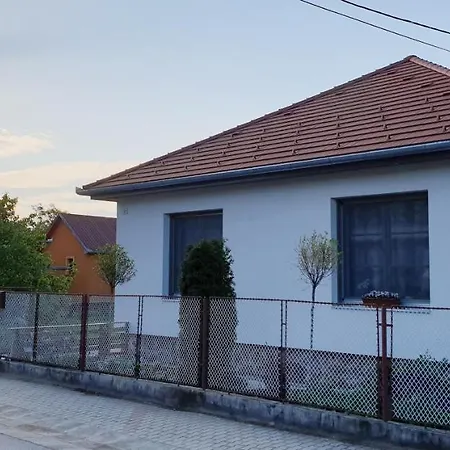 Tapler Vendeghaz